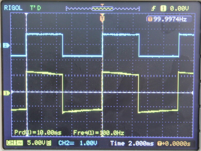 6V6 carré 100 Hz.JPG