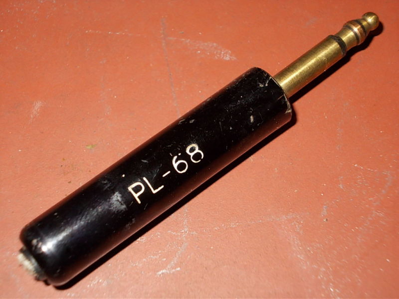 Plug PL-68.jpg